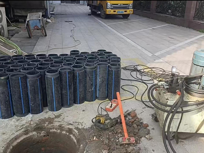 新余PE置换管厂家 DN315置换管 非开挖管短管置换